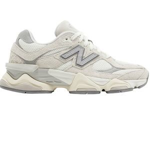New Balance 9060 Sea Salt/White